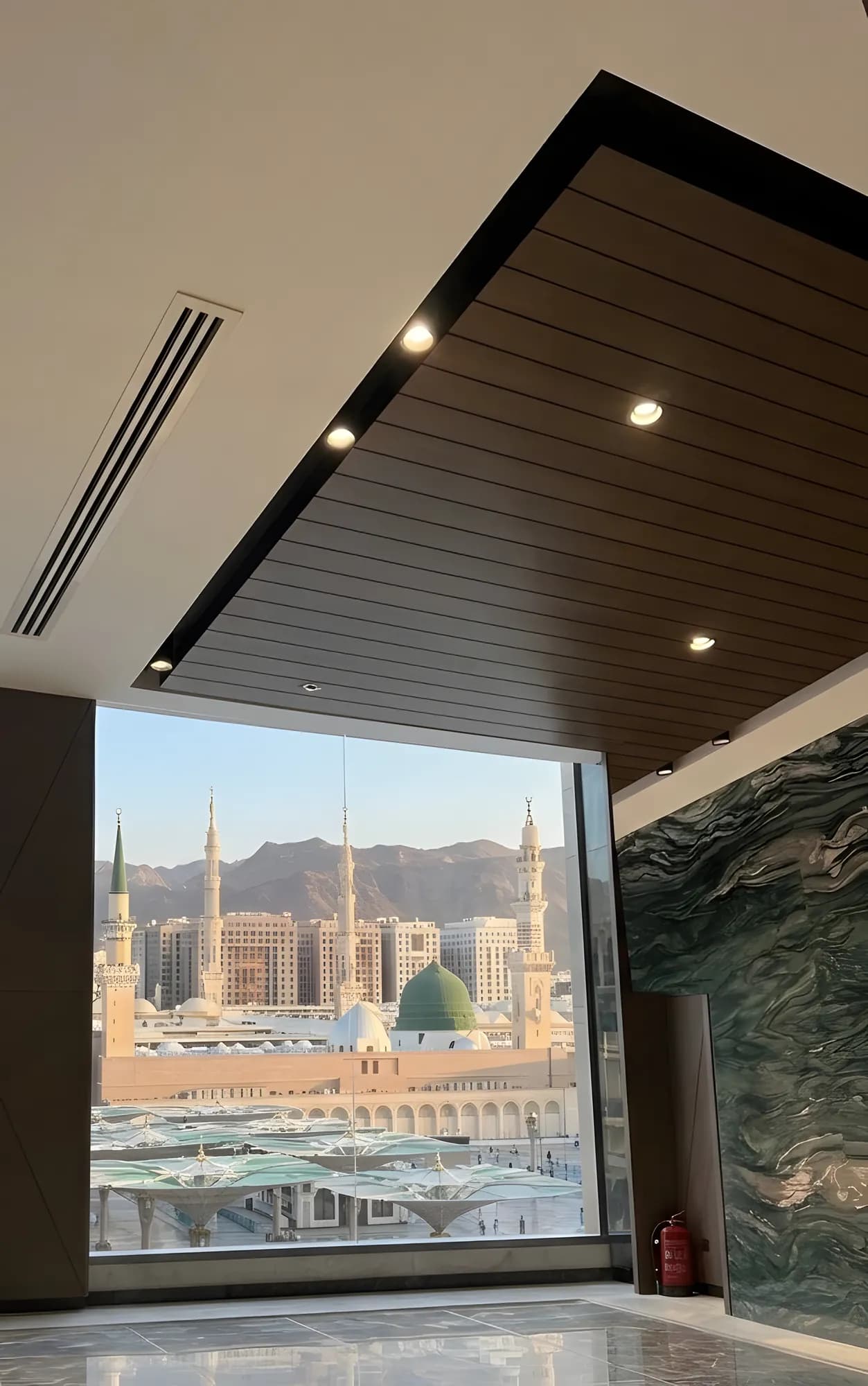 فندق جايدن — 1