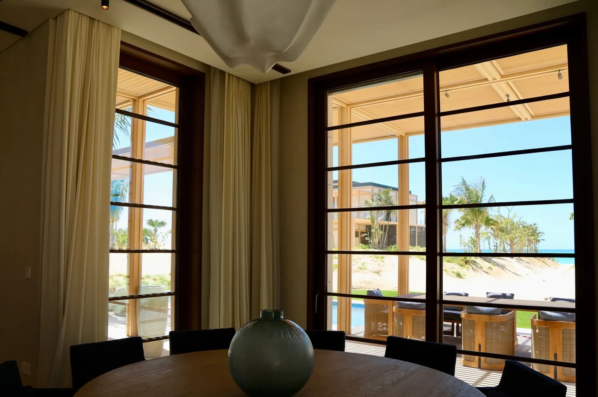 Laheq Sales Center Villas — 6