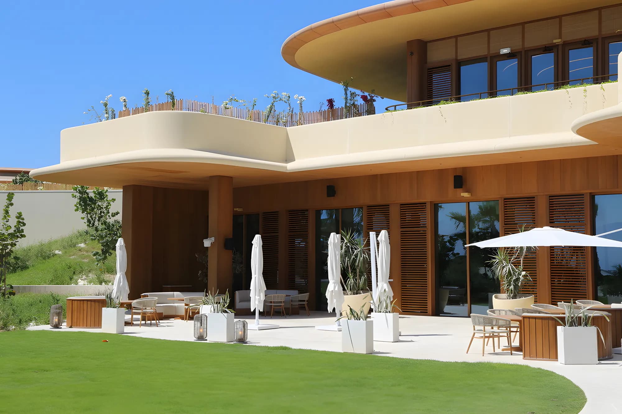 Miraval The Red Sea — The central zone — 1